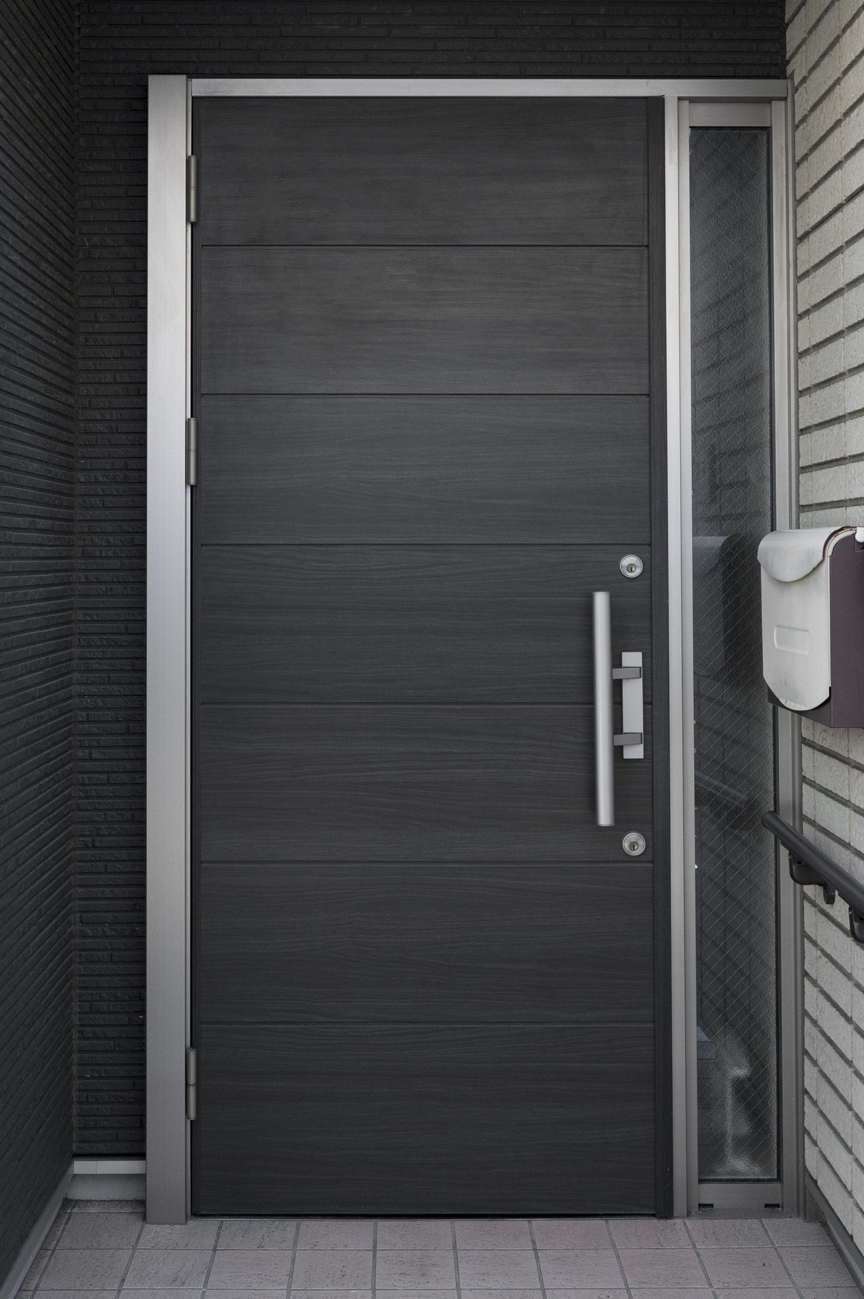 japanese-house-entrance